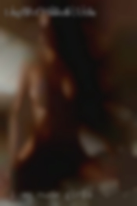 I am a divorced nude girls mother of 4.